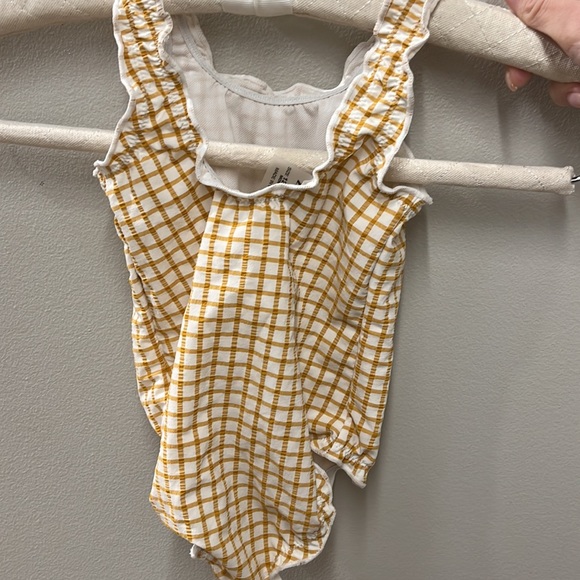 Zara one piece swim suit - Picture 2 of 2